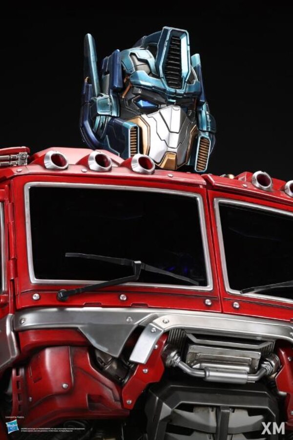 XM Studios Optimus Prime & Megatron 13 Scale Busts Official Image  (10 of 50)